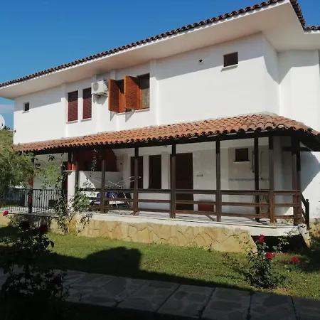 Nirvana Beach Club Bungalow * 페티예
